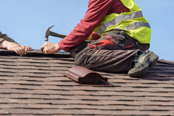 Best Emergency Roof Repair  in Swisher, IA